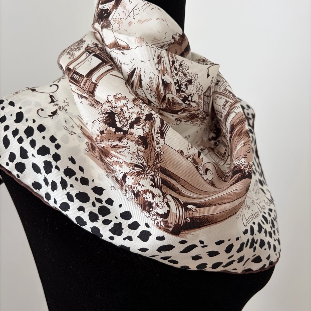 Christian Dior Elegant Silk Scarf – Cream with Black Leopard & Brown Detailing - Picture 3 of 6
